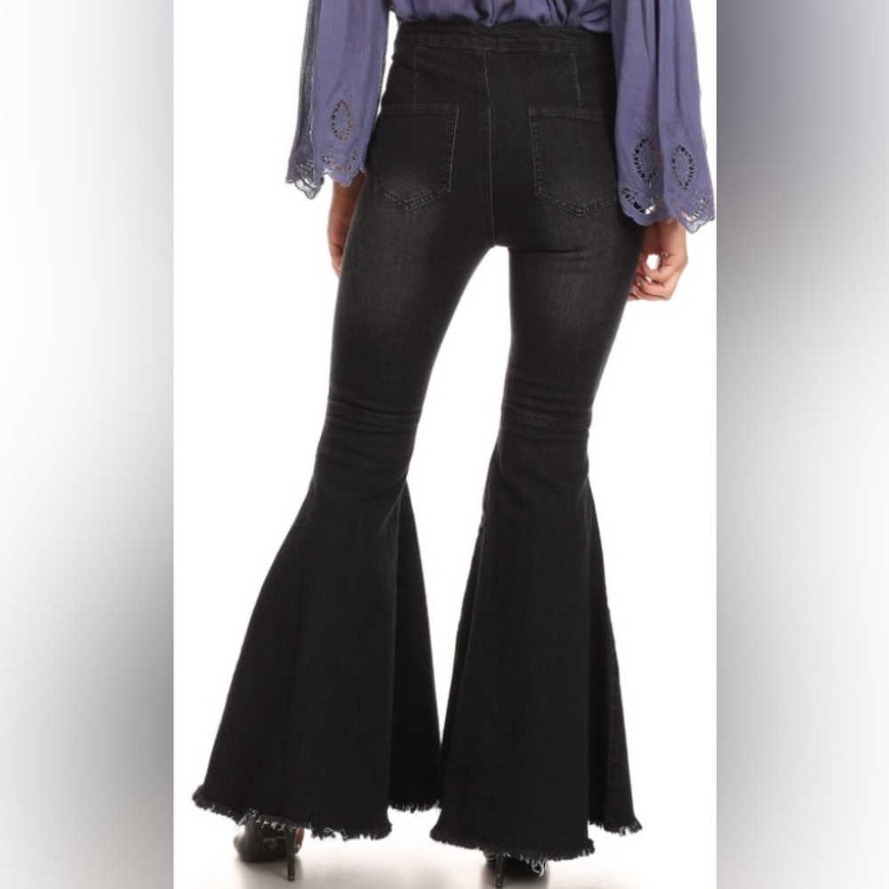 Curvy wide Leg Jean size 3XL  
New - Picture 3 of 6